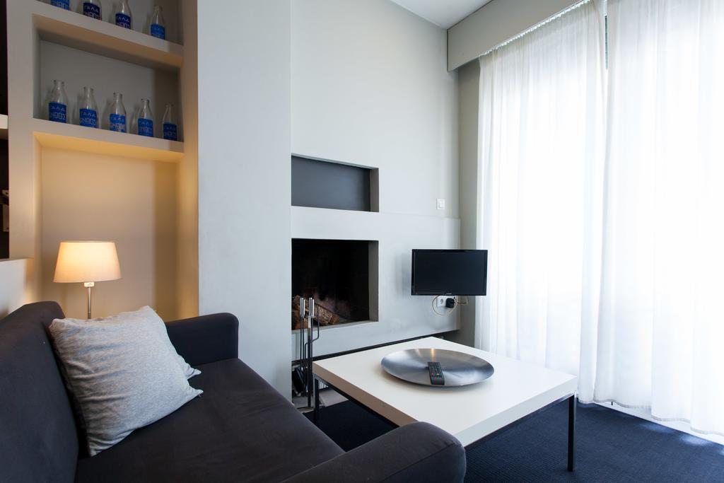 Homz Studios Neapolis Atenas Exterior foto