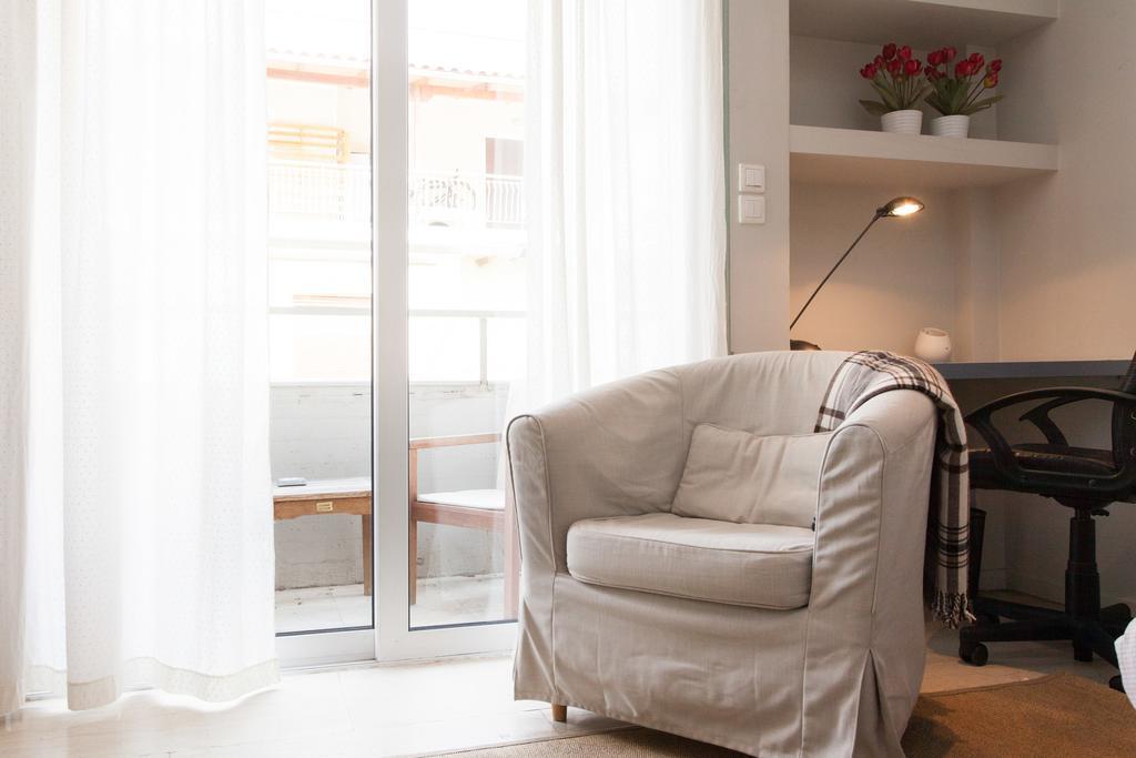 Homz Studios Neapolis Atenas Exterior foto