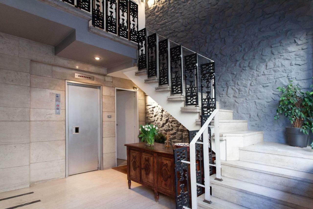 Homz Studios Neapolis Atenas Exterior foto